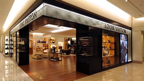 louis vuitton in nordstrom chicago|louis vuitton store in chicago.